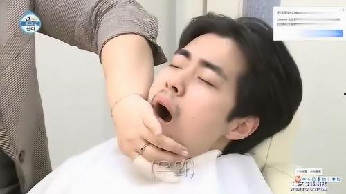 拔胡须视频,告别尴尬瞬间